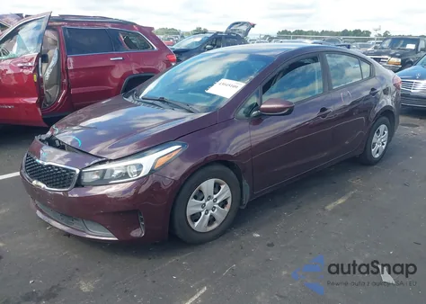 2017 Kia Forte Lx из США, поврежденный, VIN 3KPFK4A71HE159636